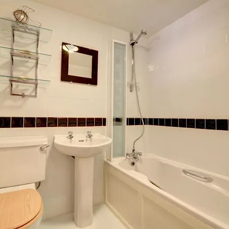 1 Bed In Oc-w427 *