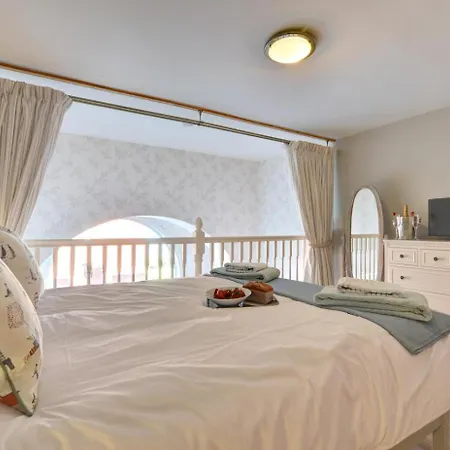 1 Bed In Oc-w427 * 惠特比